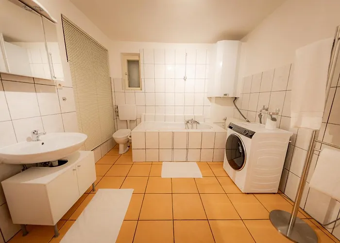 Bonnystay Gallery Im Zentrum Apartamento Landshut